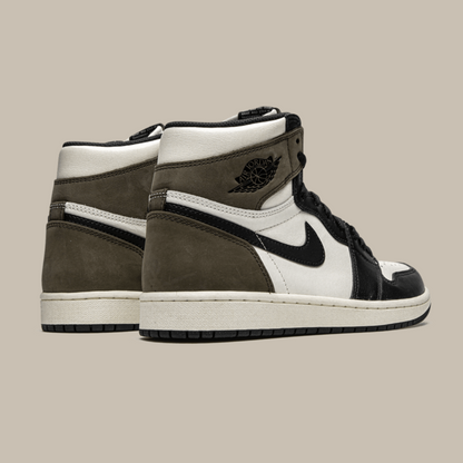 AccidentalFashionIcon_AirJordan1_Retro_Dark_Mocha_Backview