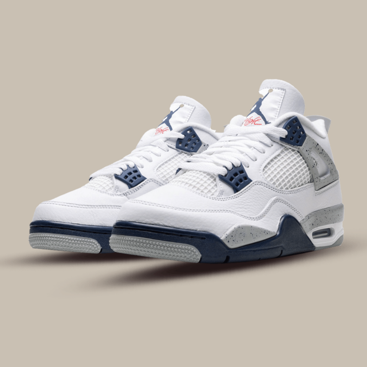 AccidentalFashionIcon_AirJordan4_Retro_Midnight_Navy_Pairs