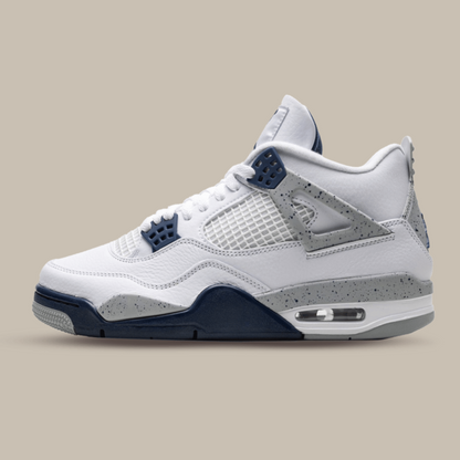 AccidentalFashionIcon_AirJordan4_Retro_Midnight_Navy_Sideview